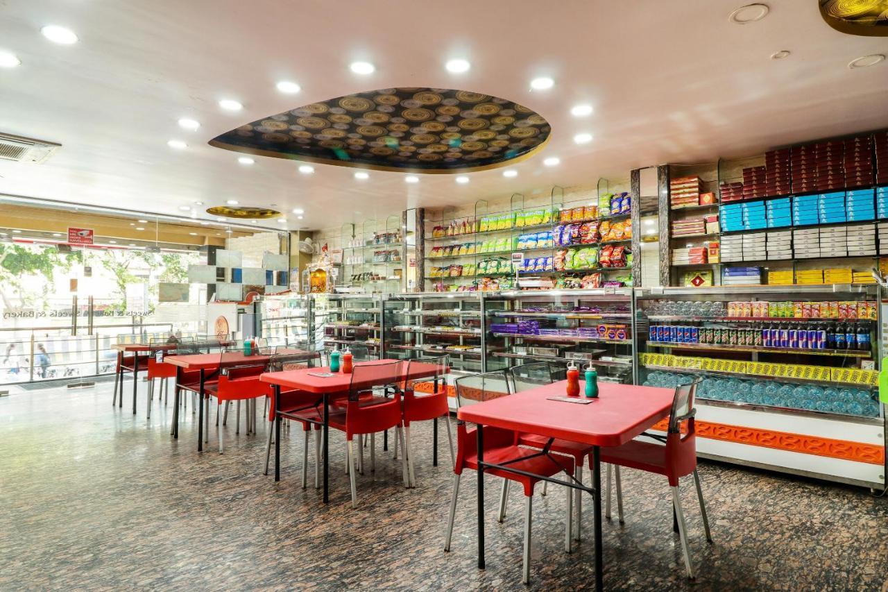 Juhi Bari Oyo 61050 S S K Continental酒店 外观 照片